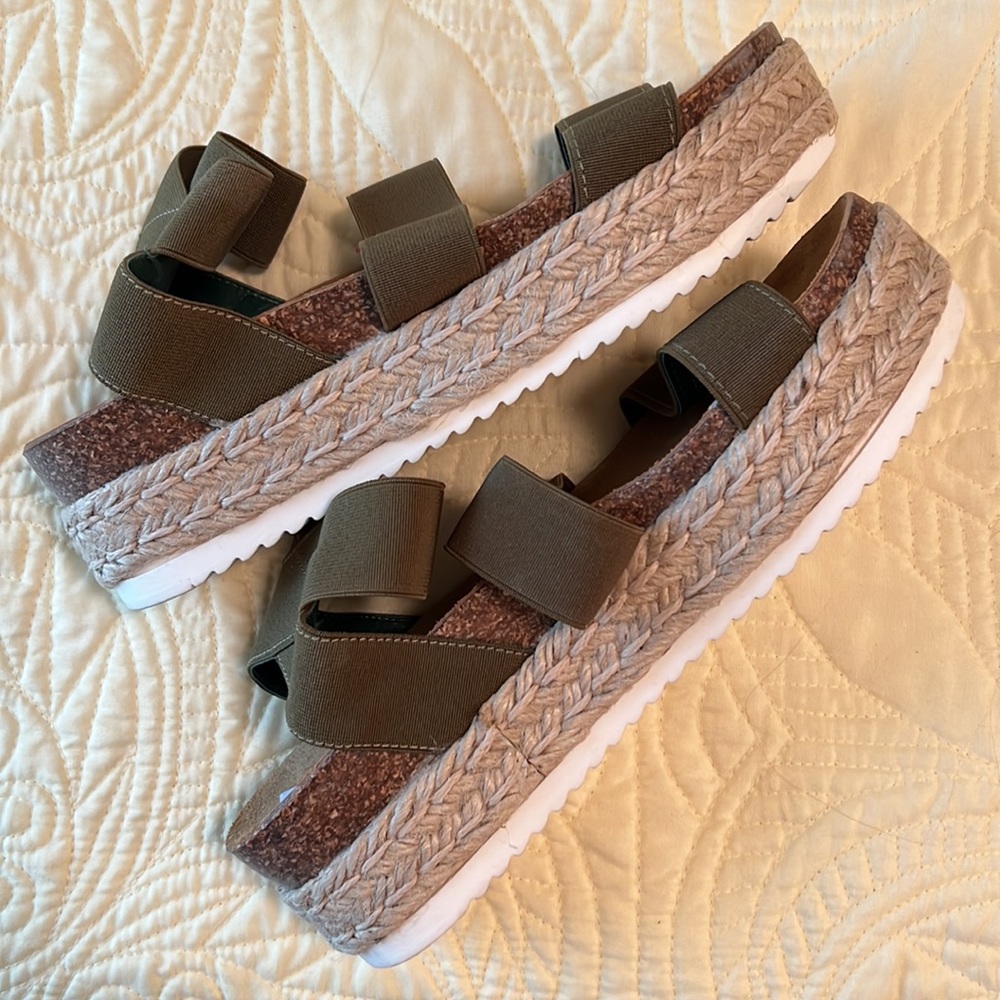 Brand new Steve Madden espadrilles